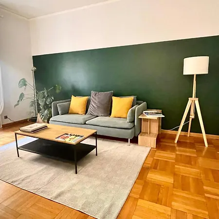 Ampio Bilocale Centro Milan