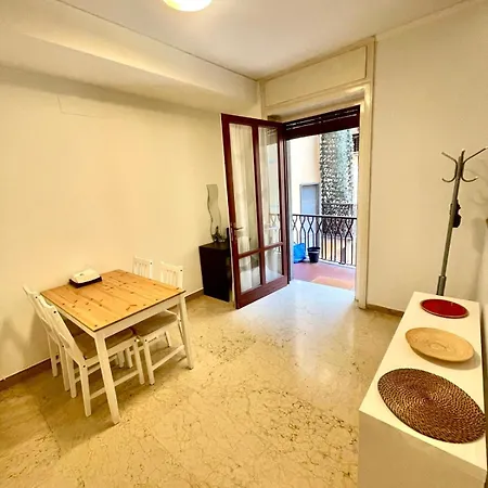 Apartment Ampio Bilocale Centro Milan